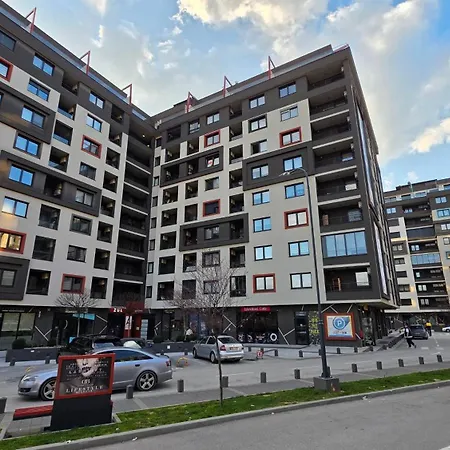 Bulevar Free Garage 4 شقة *