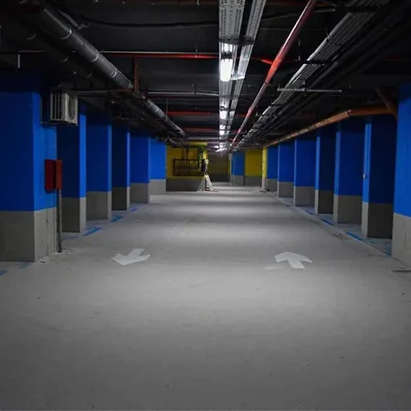 Bulevar Free Garage 4 Sarajevo