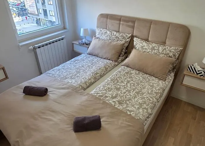 شقة Bulevar Free Garage 4 *