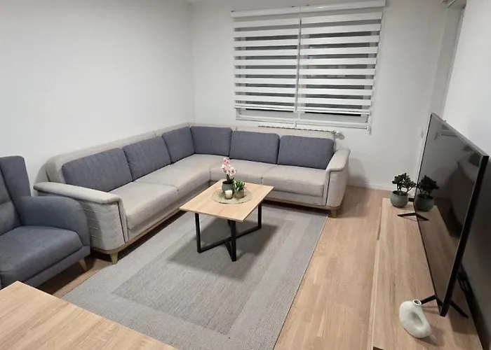 Bulevar Free Garage 4 * سراييفو