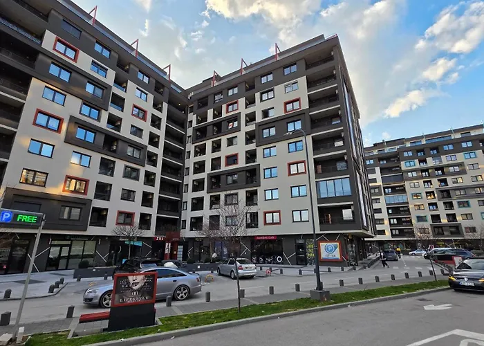 Bulevar Free Garage 4 شقة *