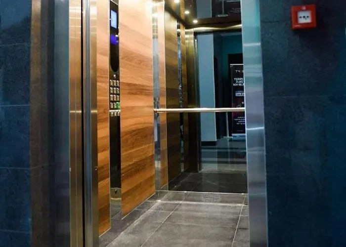 Bulevar Free Garage 4 سراييفو